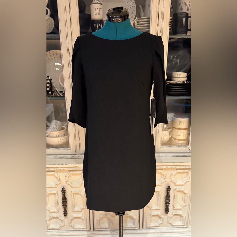 NWT Vince Camuto Dress